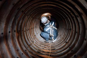 Differences Between Standard Safety Courses and Confined Space Training